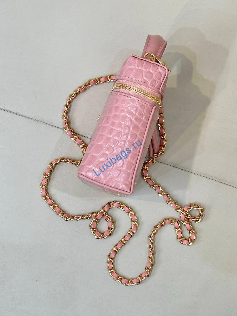 chanel vanity with chain ap5195 crocodile embossed calfskin pink 11 Chanel Vanity with chain AP5195 Crocodile Embossed Calfskin Pink | chanel vanity with chain ap5195 crocodile embossed calfskin pink 06