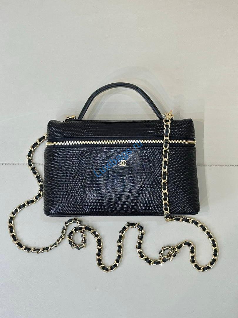 chanel vanity with chain ap5195 lizard-patterned skin calfskin black 8 Chanel Vanity with chain AP5195 Lizard-patterned skin Calfskin Black | chanel vanity with chain ap5195 lizard patterned skin calfskin 24