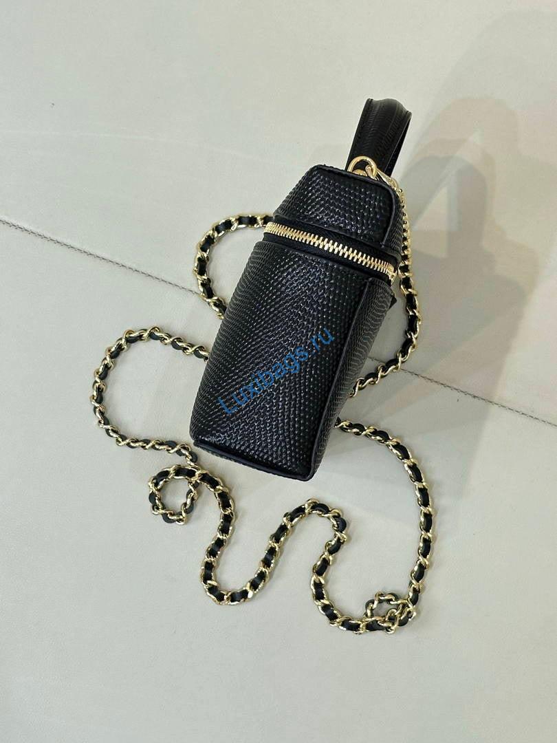 chanel vanity with chain ap5195 lizard-patterned skin calfskin black 12 Chanel Vanity with chain AP5195 Lizard-patterned skin Calfskin Black | chanel vanity with chain ap5195 lizard patterned skin calfskin 28