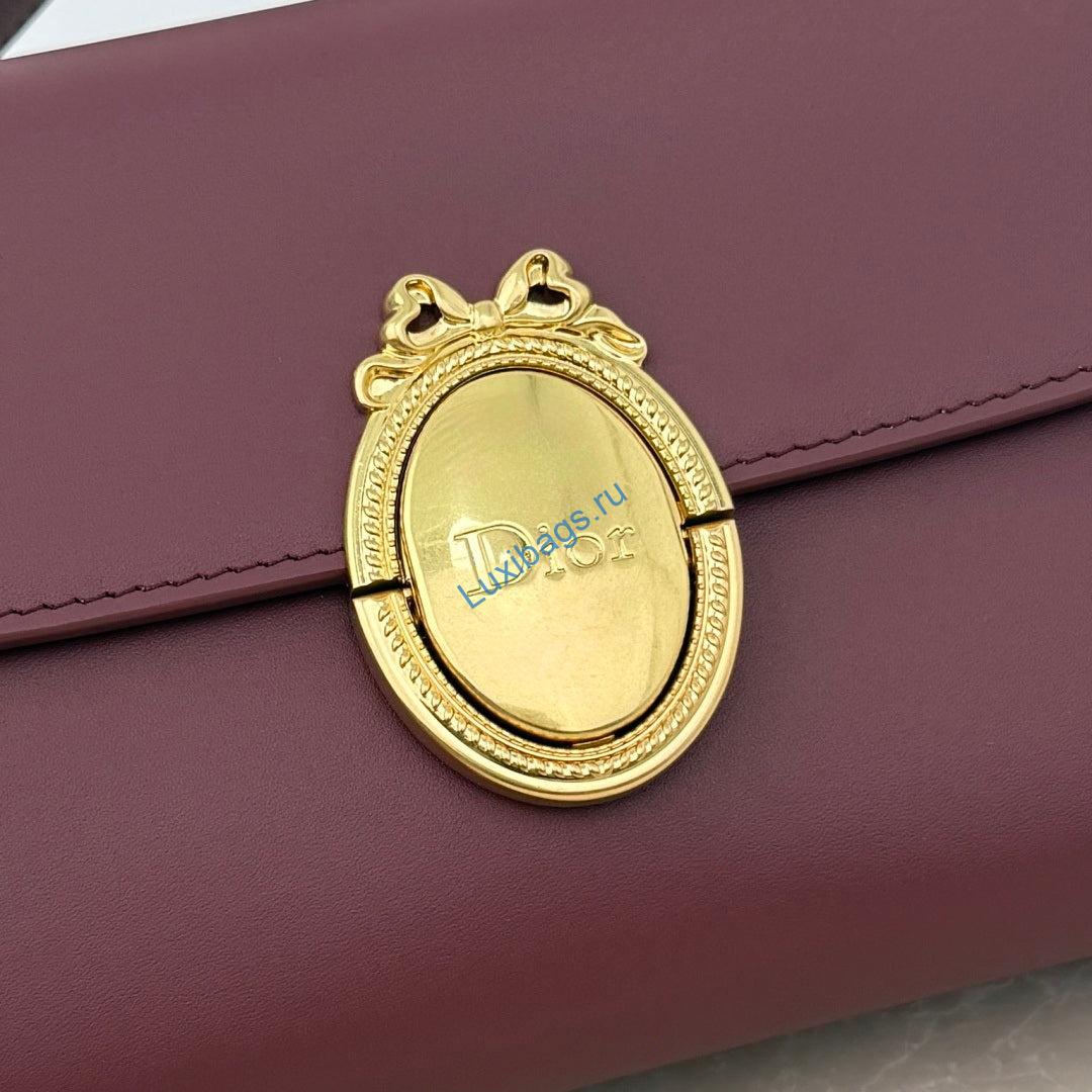 Dior Médaillon Pouch Black Smooth Calfskin M3671 Wine Red | dior m daillon pouch black smooth calfskin m3671 black 13