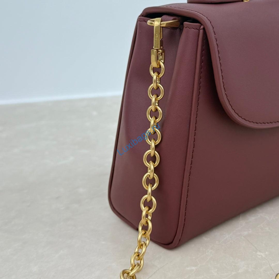 dior médaillon pouch black smooth calfskin m3671 wine red 5 Dior Médaillon Pouch Black Smooth Calfskin M3671 Wine Red | dior m daillon pouch black smooth calfskin m3671 black 15