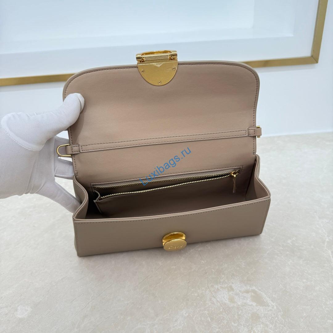 dior médaillon pouch black smooth calfskin m3671 light gray 7 Dior Médaillon Pouch Black Smooth Calfskin M3671 Light Gray | dior m daillon pouch black smooth calfskin m3671 black 44