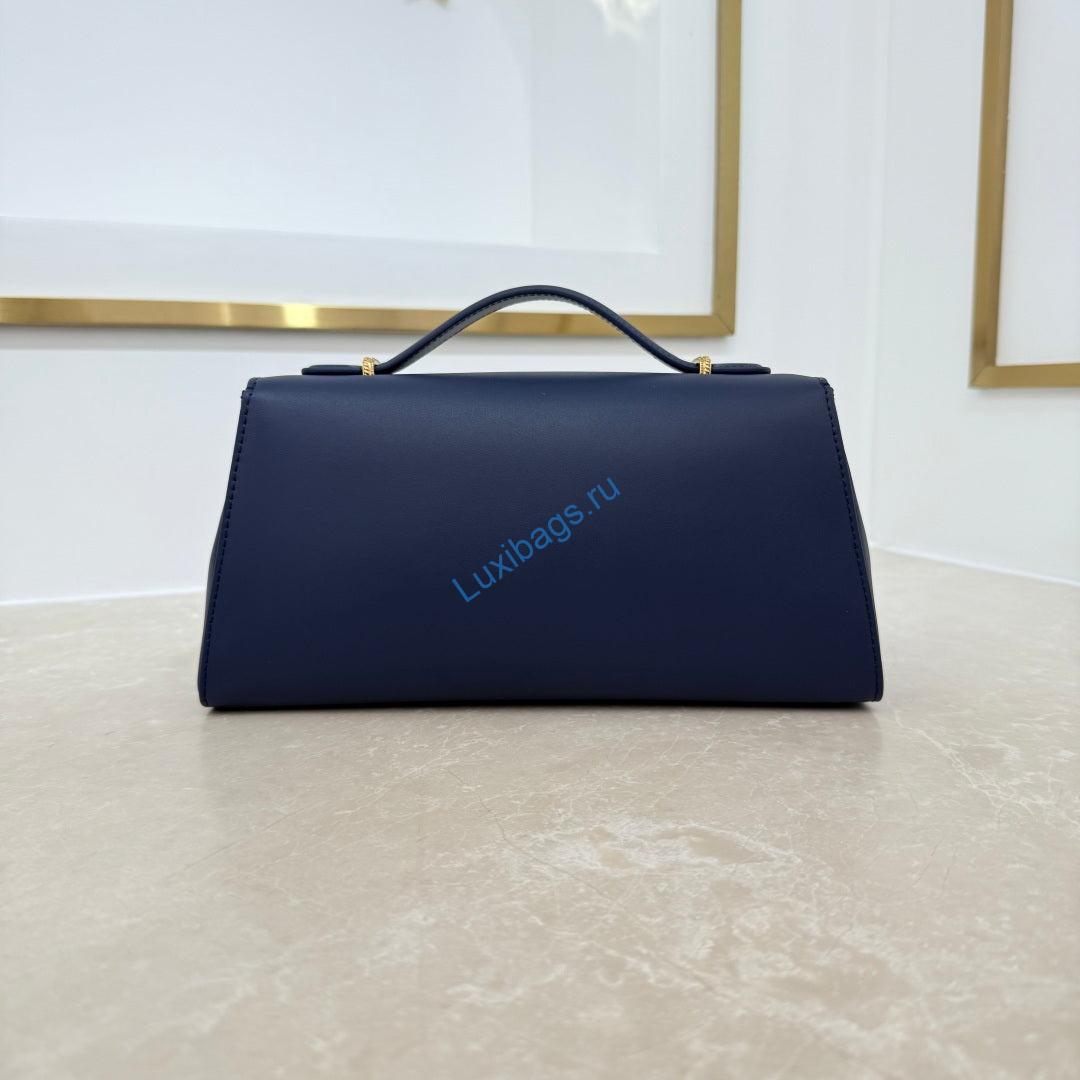 dior médaillon pouch black smooth calfskin m3671 navy blue 2 Dior Médaillon Pouch Black Smooth Calfskin M3671 Navy Blue | dior m daillon pouch black smooth calfskin m3671 black 48