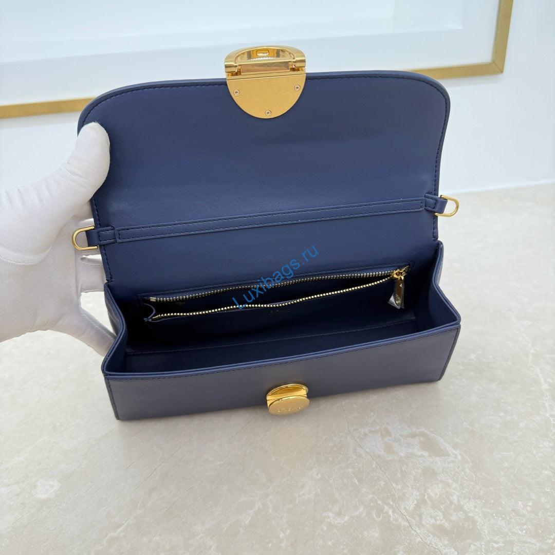 dior médaillon pouch black smooth calfskin m3671 navy blue 7 Dior Médaillon Pouch Black Smooth Calfskin M3671 Navy Blue | dior m daillon pouch black smooth calfskin m3671 black 53