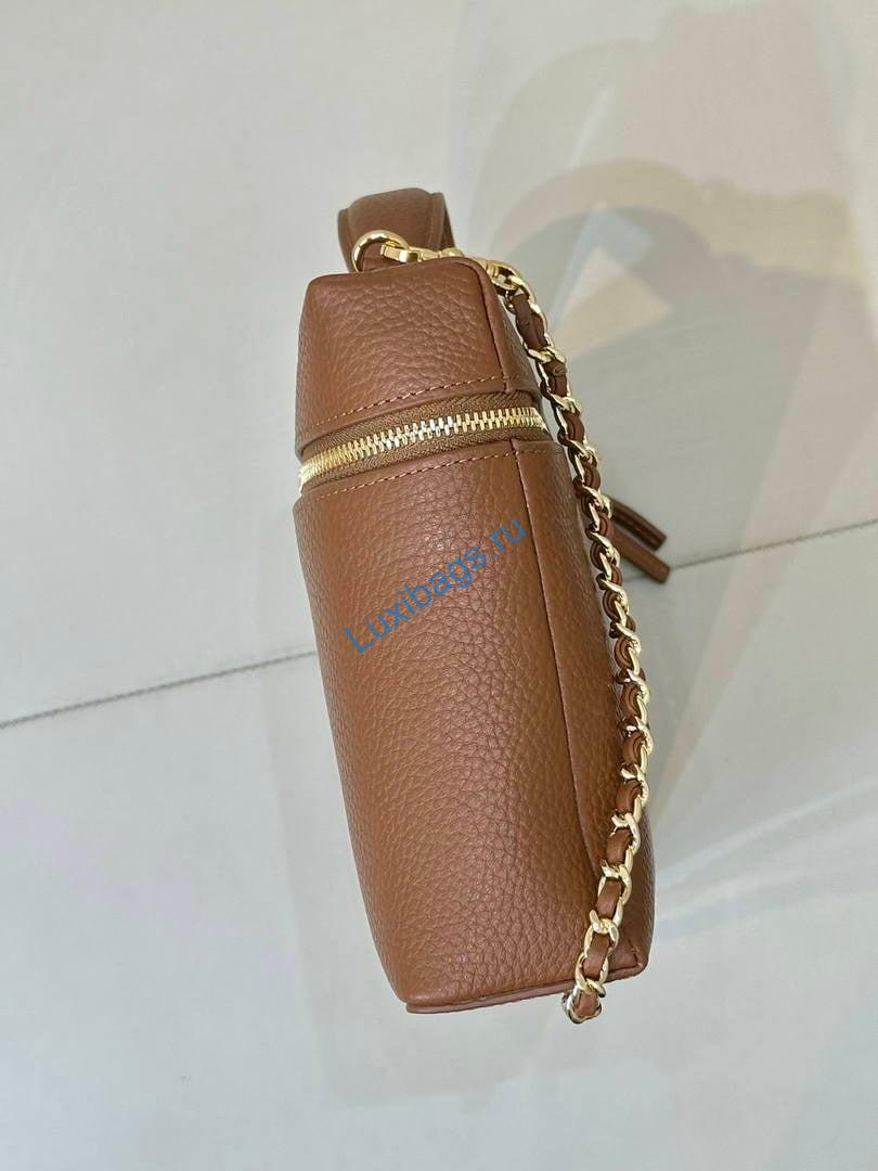 chanel extra large vanity with chain ap6743 brown 6 Chanel Extra large Vanity with chain AP6743 Brown | extra large vanity with chain ap6743 brown 07