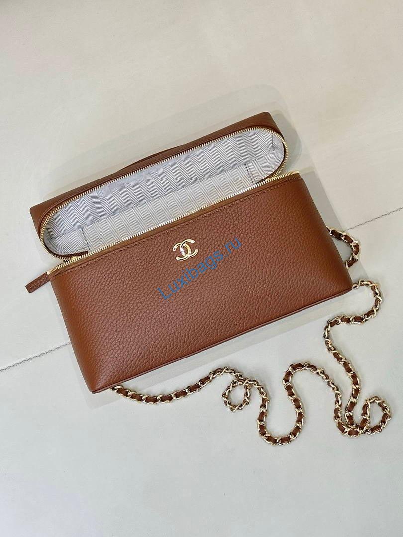 chanel large vanity with chain ap5347 brown 8 Chanel Large Vanity with chain AP5347 Brown | large vanity with chain ap5347 brown 09