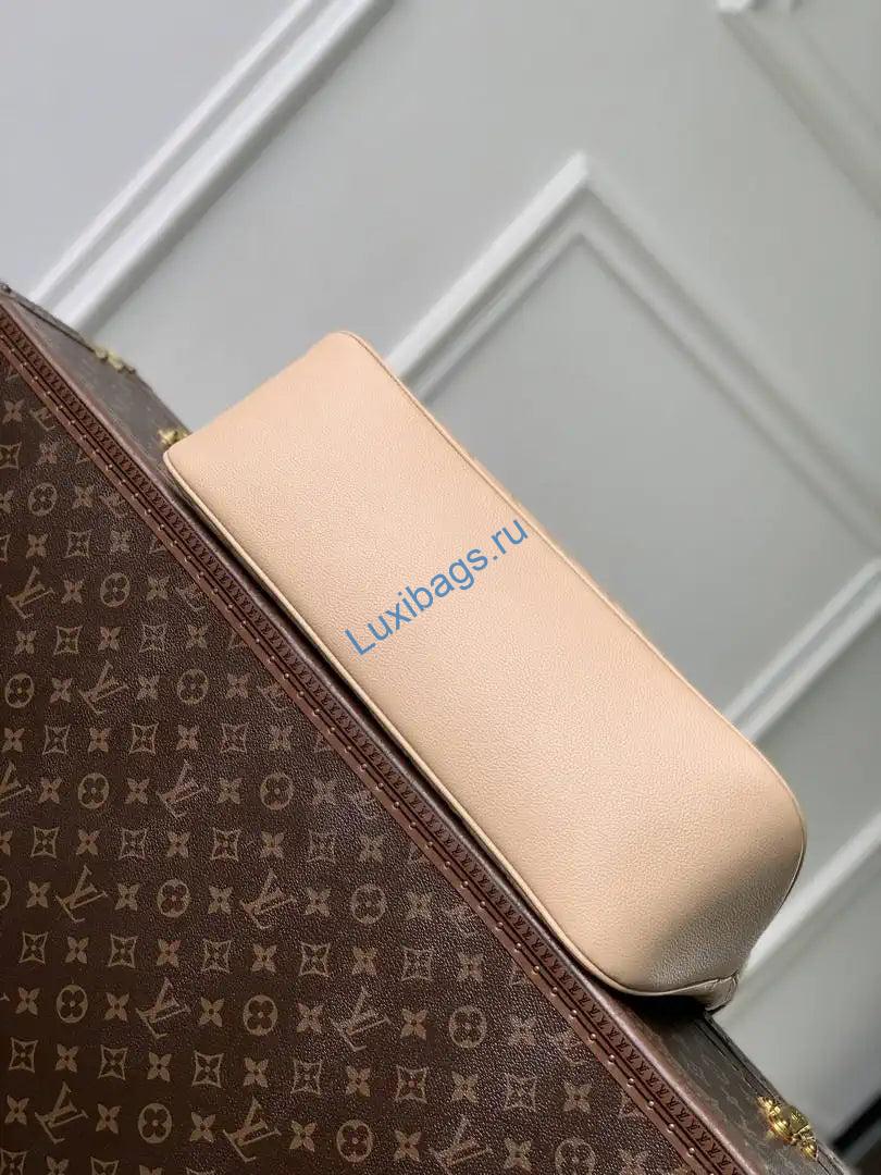 louis vuitton lv m29152 skyline mm apricot 3 Louis Vuitton LV M29152 Skyline MM Apricot | louis vuitton lv m29152 skyline mm apricot 04