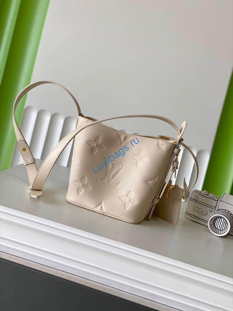 louis vuitton lv m2a356 all in bb creme 2 Louis Vuitton LV M2A356 All In BB Creme | louis vuitton lv m2a356 all in bb creme 003