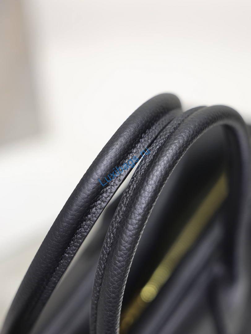 saint laurent ysl sac de jour boston large nero 851687 black 5 Saint Laurent YSL Sac De Jour Boston Large Nero 851687 Black | sac de jour boston in grained leather 851687 15