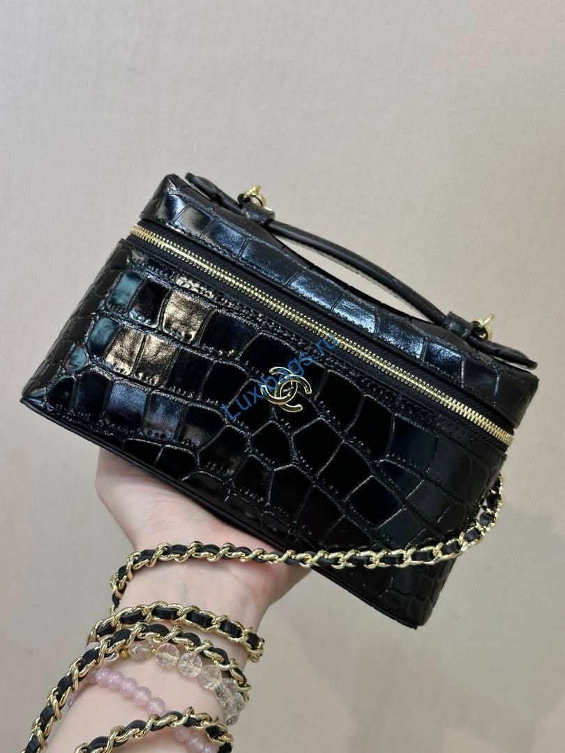 chanel small vanity with chain ap5346 crocodile embossed calfskin black 2 Chanel Small Vanity with chain AP5346 Crocodile Embossed Calfskin Black | small vanity with chain ap5346 crocodile embossed calfskin black 12