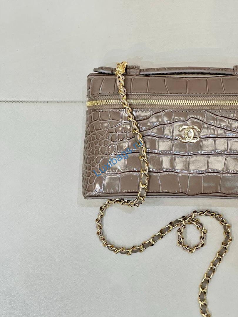 chanel small vanity with chain ap5346 crocodile embossed calfskin gray brown 4 Chanel Small Vanity with chain AP5346 Crocodile Embossed Calfskin Gray Brown | small vanity with chain ap5346 crocodile embossed calfskin gray brown 05